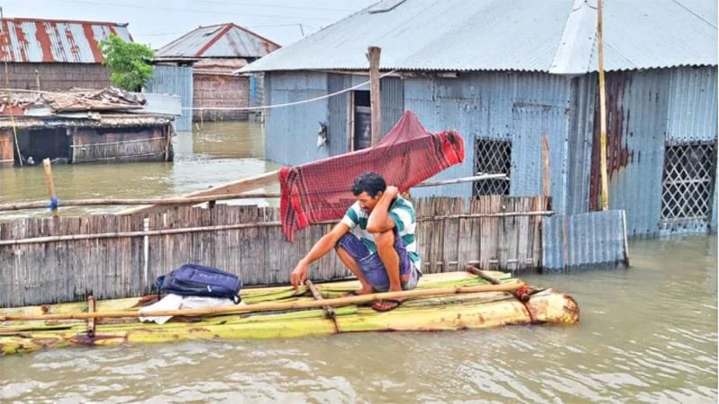 তিস্তা-ধরলায় বিপৎসীমার শঙ্কা, বন্যার আভাস